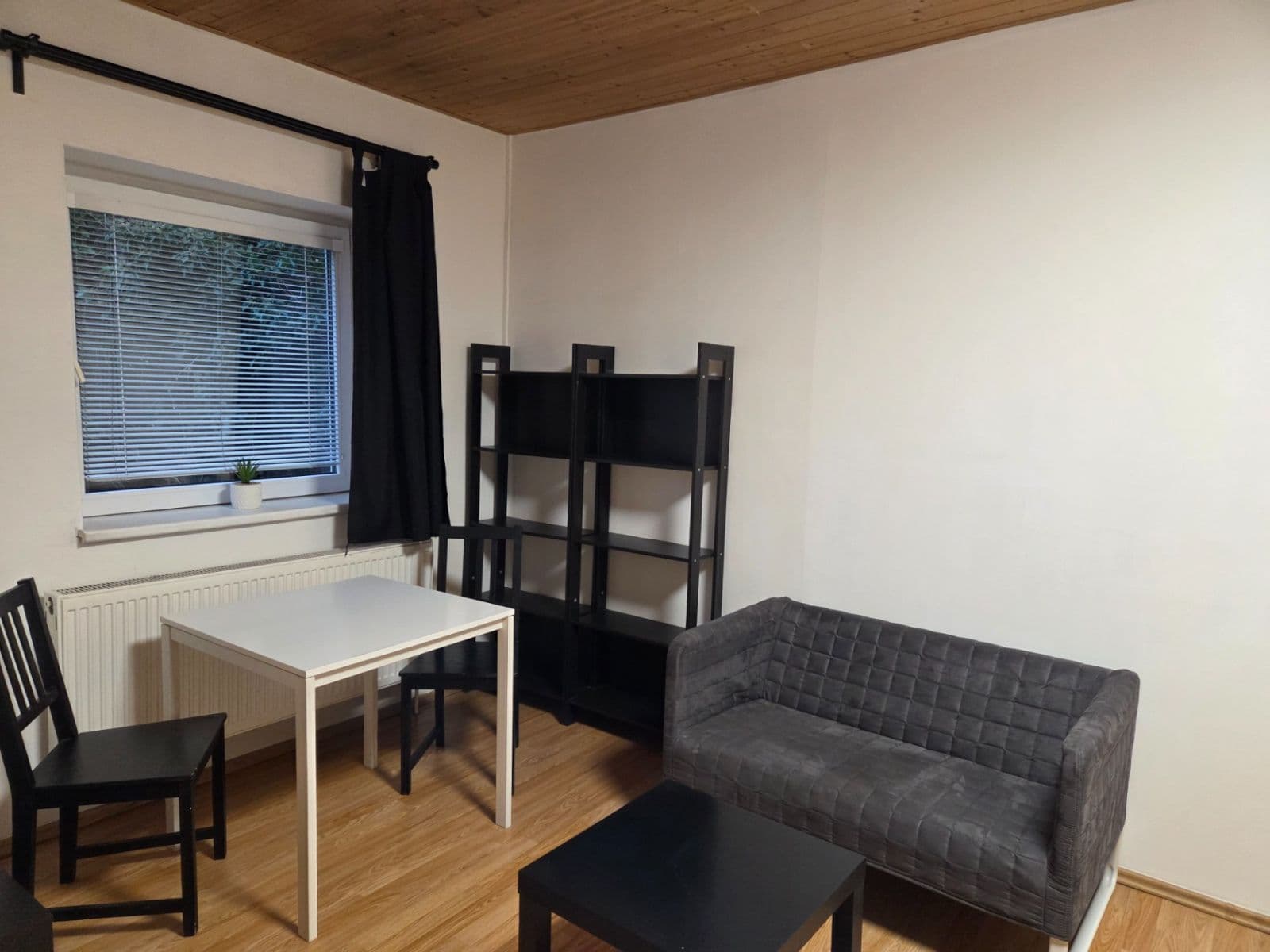 Small studio flat to rent, 30 m², Klenovská, Prague, Prague Small studio flat to rent, 30 m², Klenovská, Prague, Prague