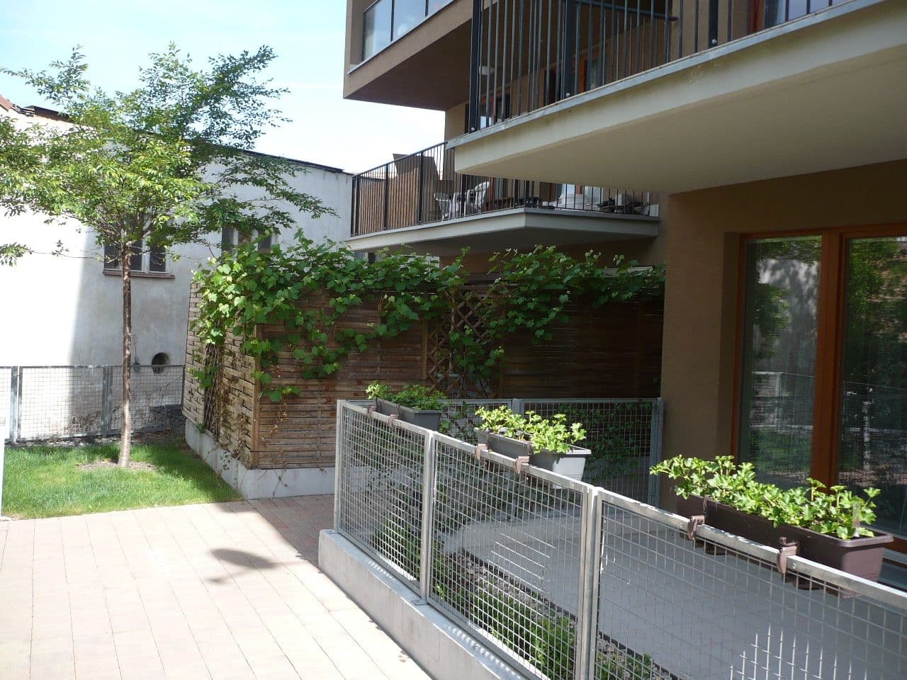 1 bedroom with open-plan kitchen flat to rent, 60 m², Varhulíkové, Prague, Prague 1 bedroom with open-plan kitchen flat to rent, 60 m², Varhulíkové, Prague, Prague