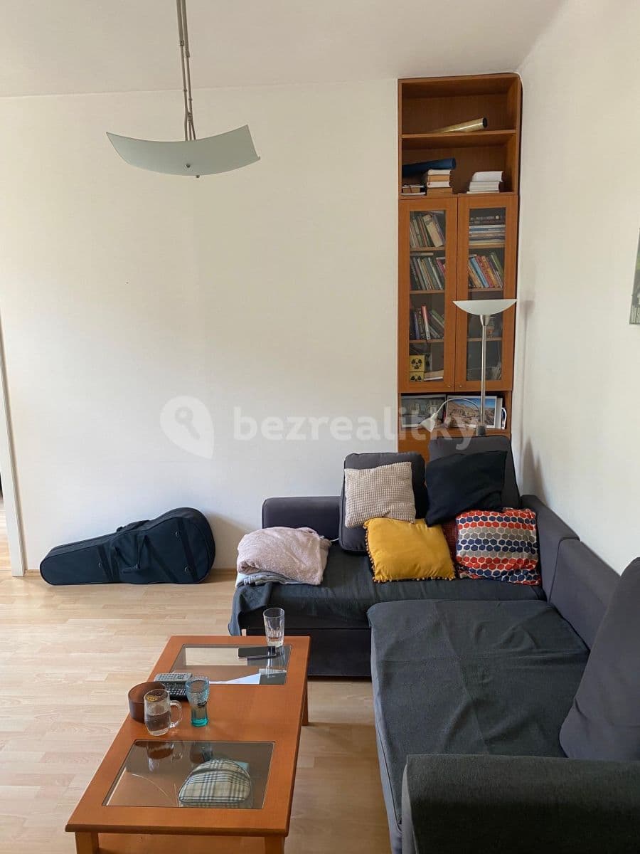 1 bedroom with open-plan kitchen flat to rent, 56 m², Moravska, Prague, Prague 1 bedroom with open-plan kitchen flat to rent, 56 m², Moravska, Prague, Prague