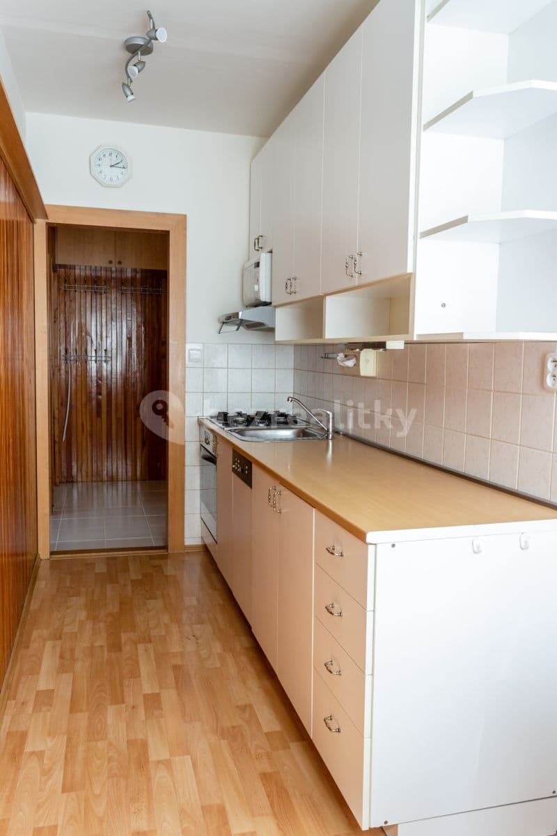 3 bedroom flat to rent, 65 m², Nedašovská, Prague, Prague 3 bedroom flat to rent, 65 m², Nedašovská, Prague, Prague
