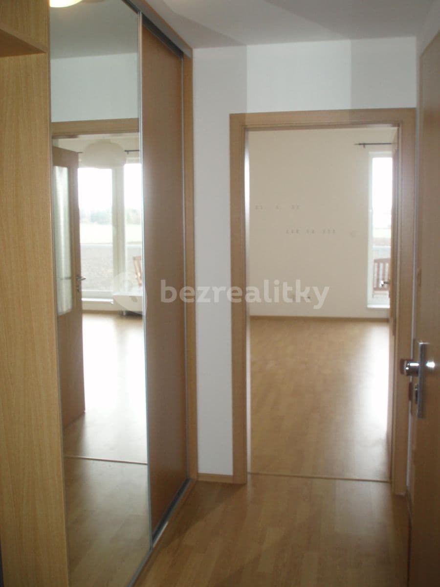 Studio flat to rent, 45 m², Chýně, Středočeský Region Studio flat to rent, 45 m², Chýně, Středočeský Region