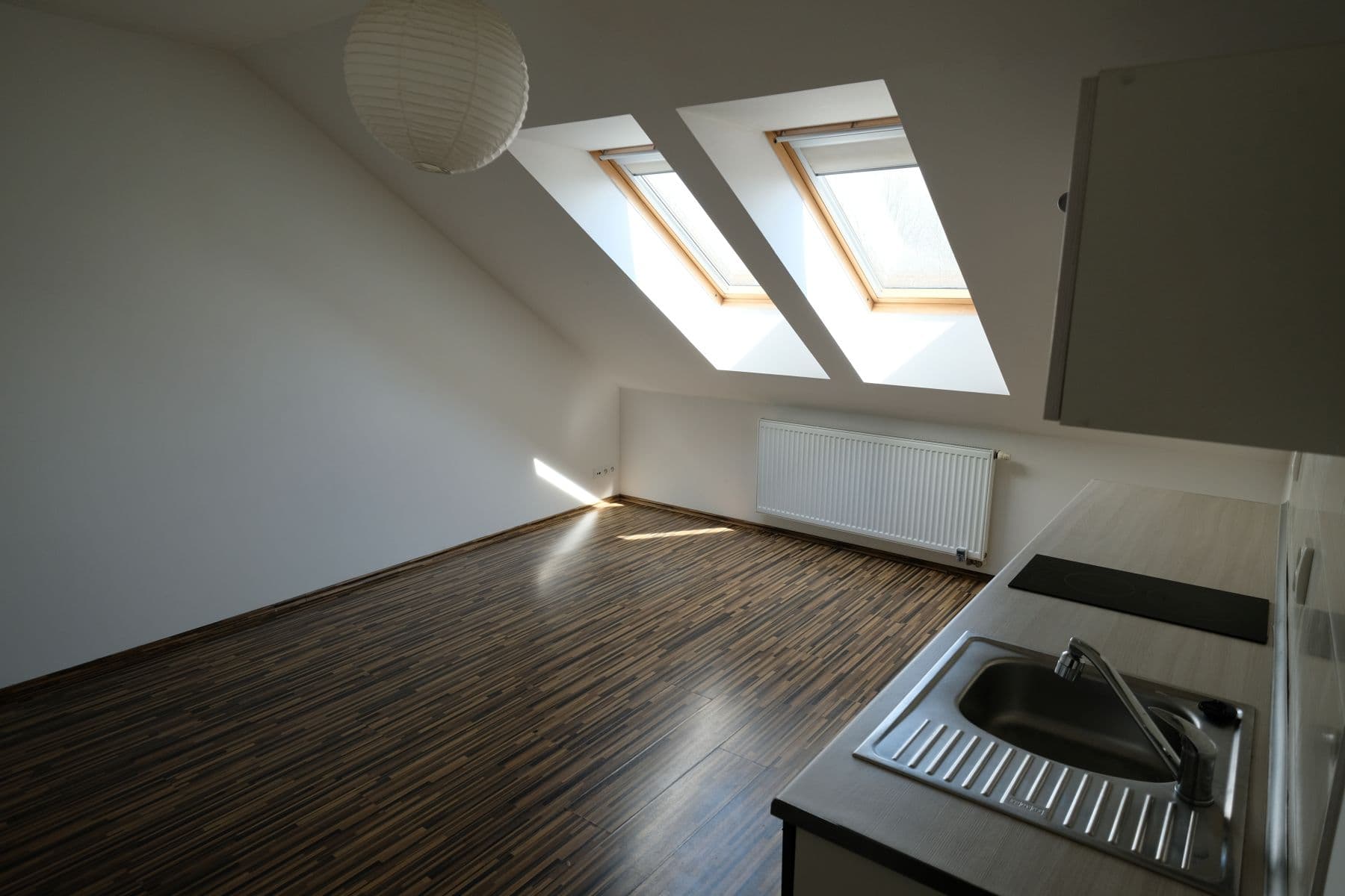 1 bedroom with open-plan kitchen flat to rent, 35 m², Wassermanova, Prague, Prague 1 bedroom with open-plan kitchen flat to rent, 35 m², Wassermanova, Prague, Prague