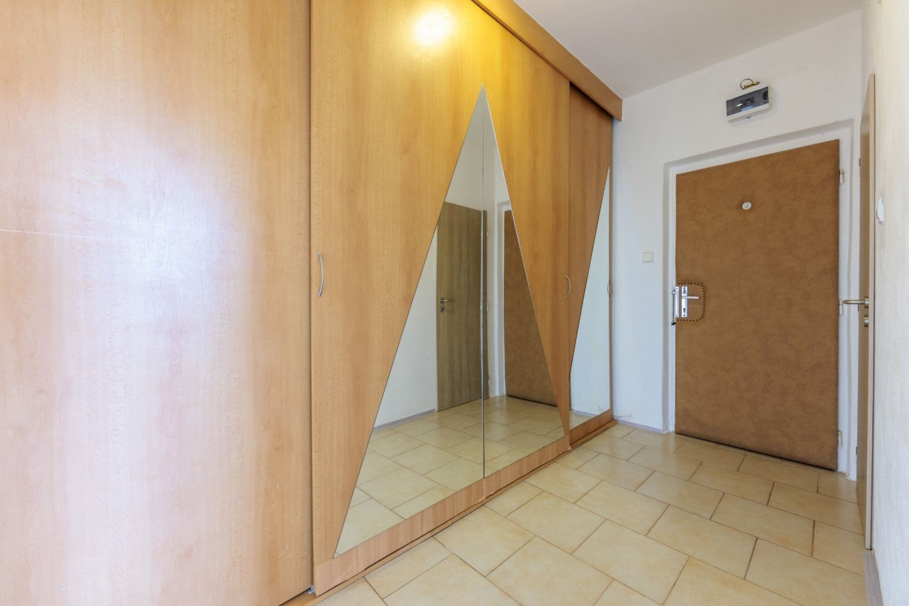 2 bedroom flat to rent, 54 m², 17. listopadu, Cheb, Karlovarský Region 2 bedroom flat to rent, 54 m², 17. listopadu, Cheb, Karlovarský Region