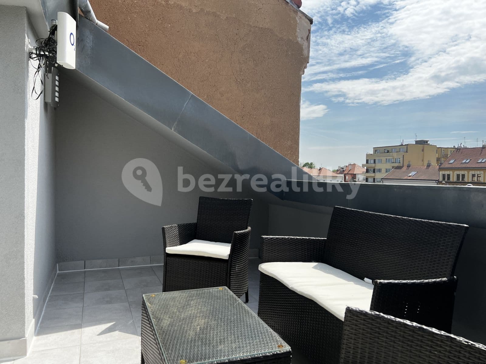 2 bedroom with open-plan kitchen flat to rent, 100 m², Muchova, Prague, Prague 2 bedroom with open-plan kitchen flat to rent, 100 m², Muchova, Prague, Prague