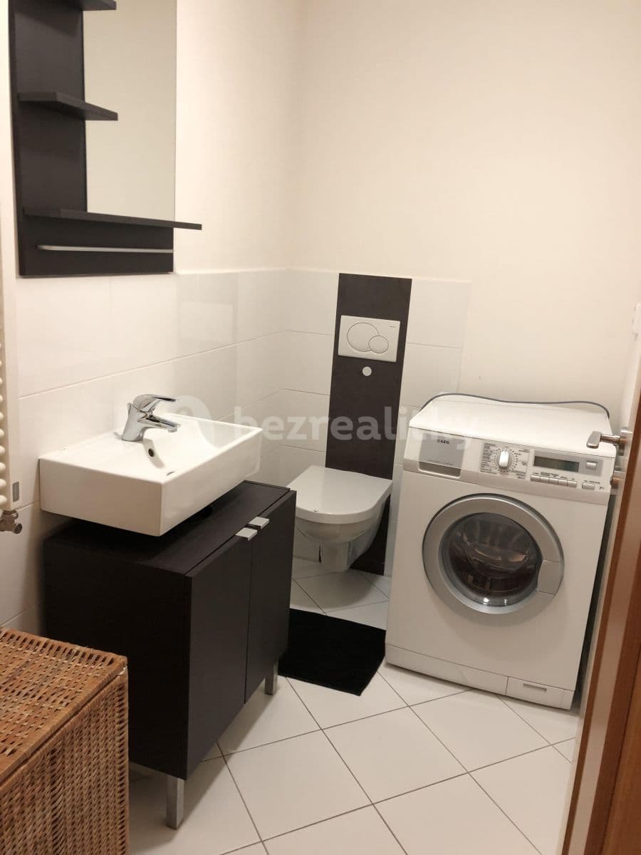 1 bedroom with open-plan kitchen flat to rent, 67 m², Kafkova, Prague, Prague 1 bedroom with open-plan kitchen flat to rent, 67 m², Kafkova, Prague, Prague