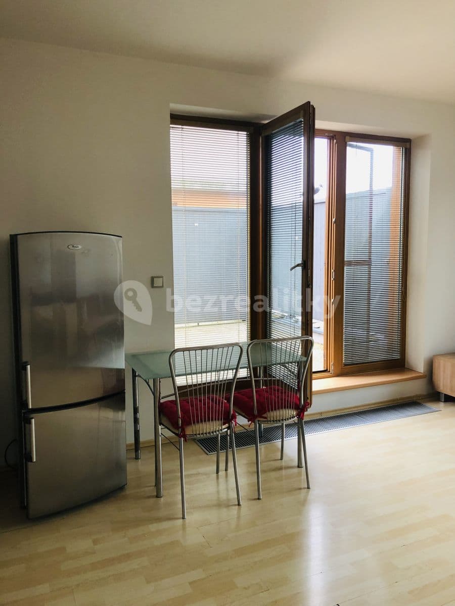 1 bedroom with open-plan kitchen flat to rent, 65 m², Karlovarská, Prague, Prague 1 bedroom with open-plan kitchen flat to rent, 65 m², Karlovarská, Prague, Prague