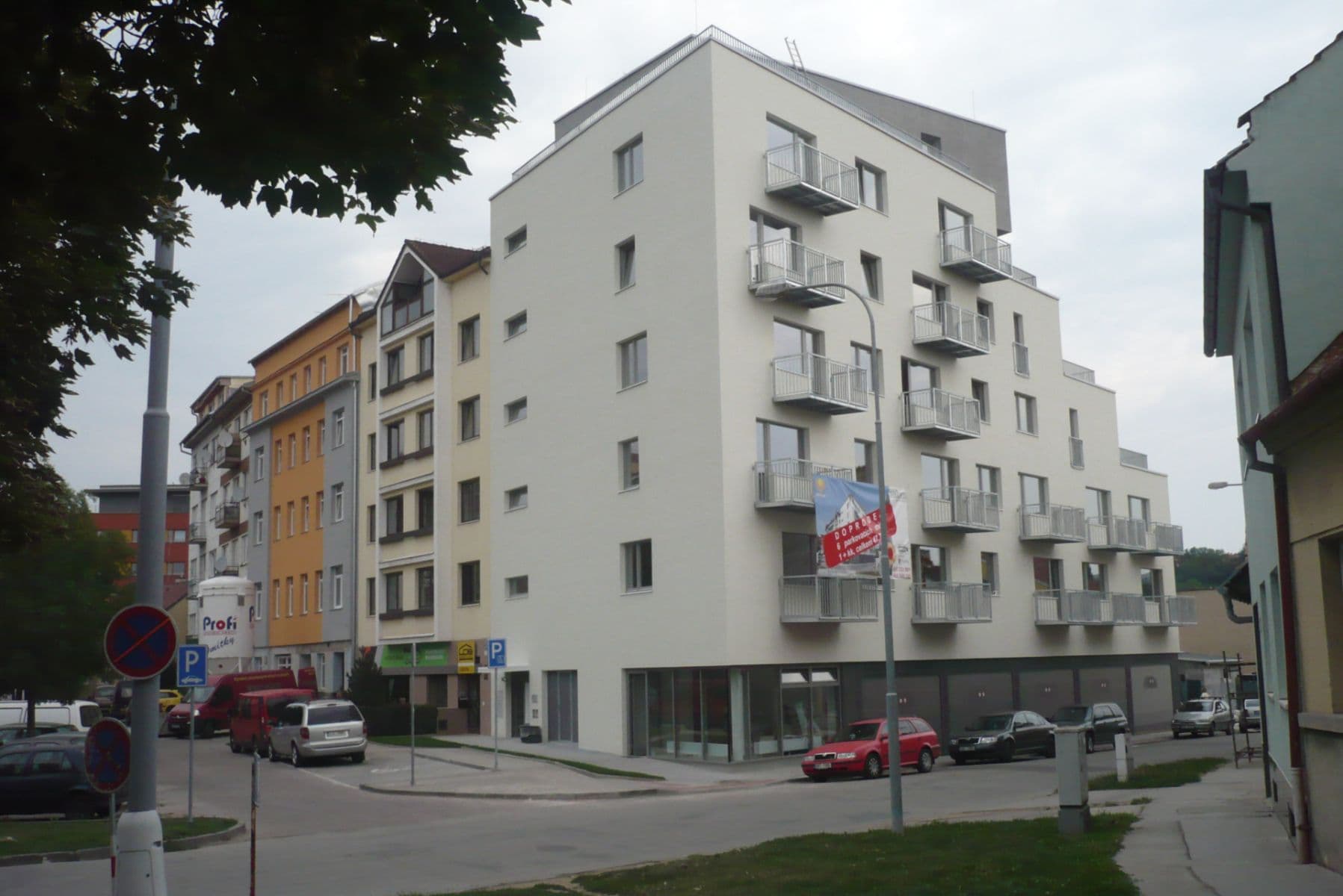 Studio flat to rent, 40 m², Rostislavovo náměstí, Brno, Jihomoravský Region Studio flat to rent, 40 m², Rostislavovo náměstí, Brno, Jihomoravský Region