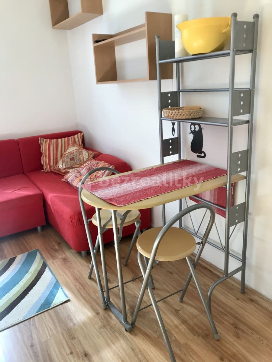1 bedroom with open-plan kitchen flat to rent, 36 m², Bratislavská, Brno, Jihomoravský Region 1 bedroom with open-plan kitchen flat to rent, 36 m², Bratislavská, Brno, Jihomoravský Region