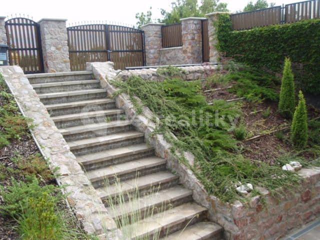 1 bedroom with open-plan kitchen flat to rent, 56 m², Koterovská, Prague, Prague 1 bedroom with open-plan kitchen flat to rent, 56 m², Koterovská, Prague, Prague