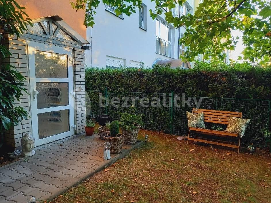 Studio flat to rent, 30 m², Staniční, Plzeň, Plzeňský Region Studio flat to rent, 30 m², Staniční, Plzeň, Plzeňský Region