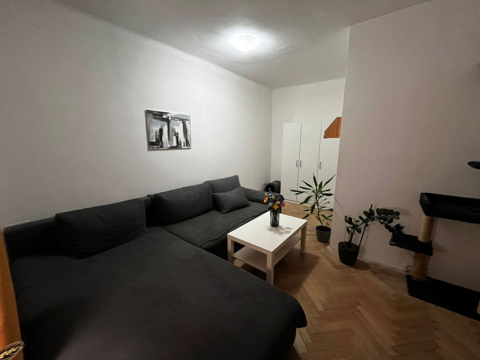 2 bedroom flat to rent, 55 m², Brojova, Plzeň, Plzeňský Region 2 bedroom flat to rent, 55 m², Brojova, Plzeň, Plzeňský Region