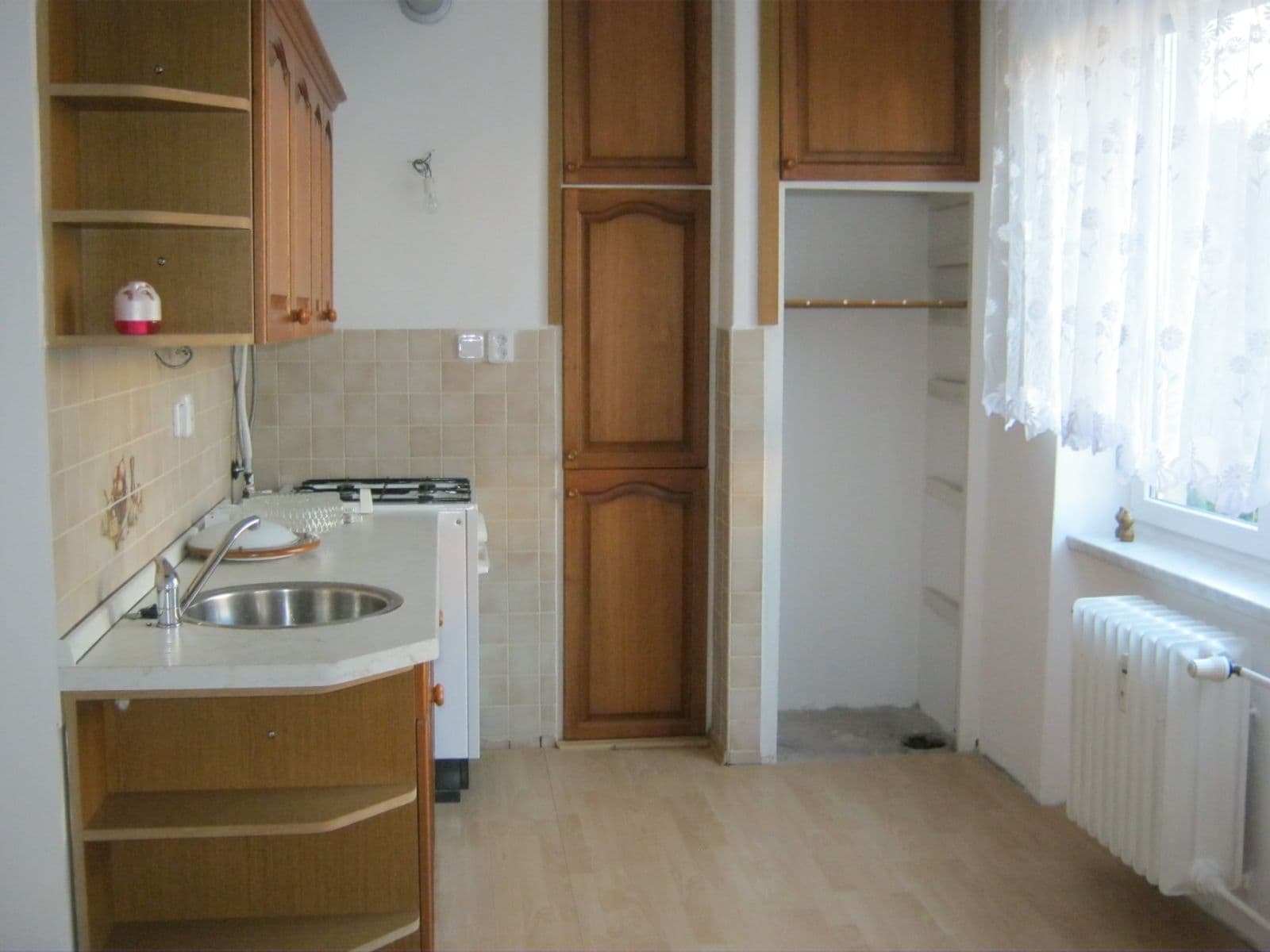 2 bedroom flat to rent, 55 m², Brojova, Plzeň, Plzeňský Region 2 bedroom flat to rent, 55 m², Brojova, Plzeň, Plzeňský Region