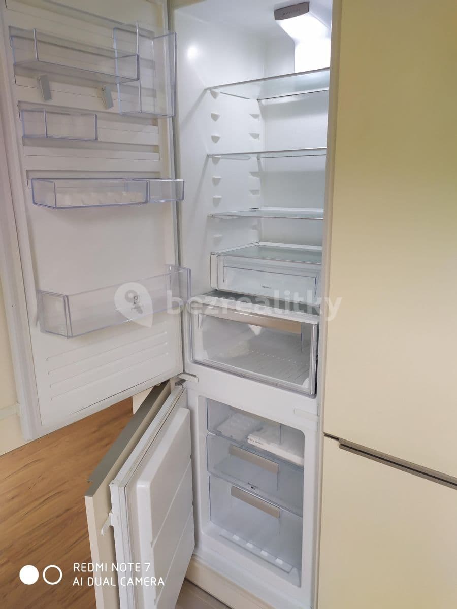 2 bedroom with open-plan kitchen flat to rent, 74 m², Na okraji, Prague, Prague 2 bedroom with open-plan kitchen flat to rent, 74 m², Na okraji, Prague, Prague