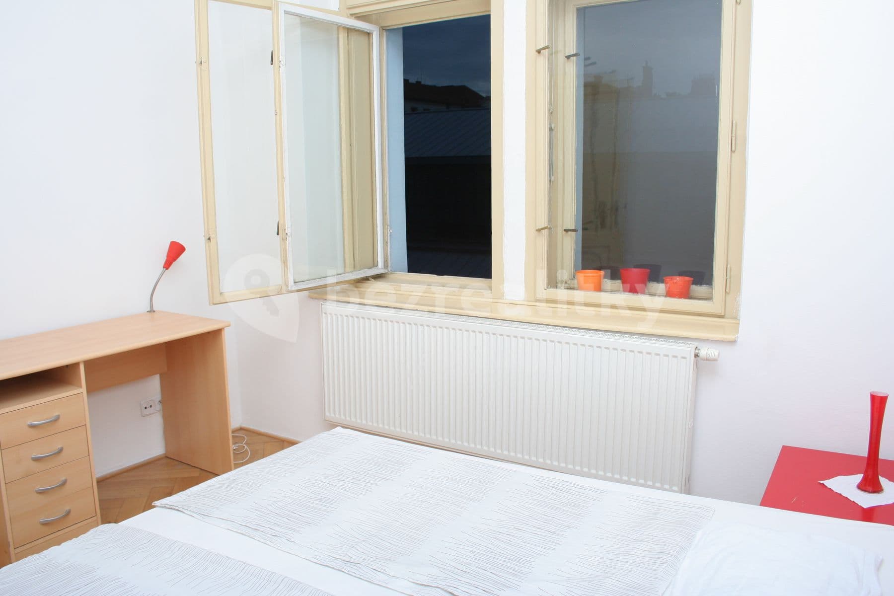 3 bedroom flat to rent, 85 m², Preslova, Prague, Prague 3 bedroom flat to rent, 85 m², Preslova, Prague, Prague