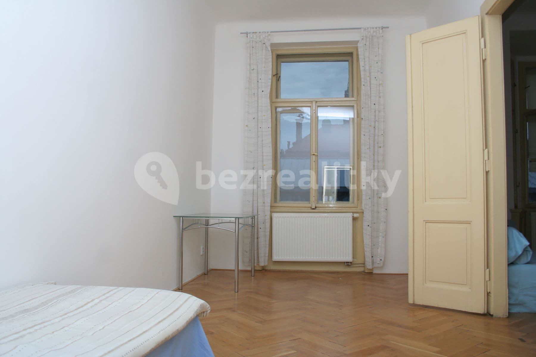 3 bedroom flat to rent, 85 m², Preslova, Prague, Prague 3 bedroom flat to rent, 85 m², Preslova, Prague, Prague