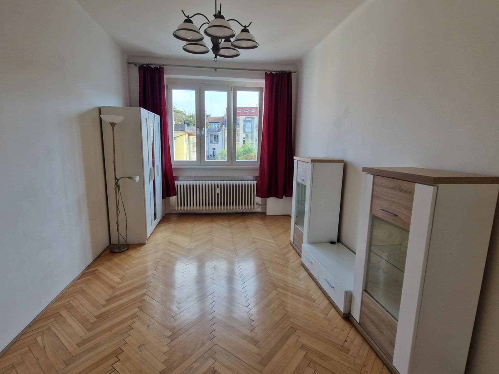 1 bedroom with open-plan kitchen flat to rent, 43 m², Ondříčkova, Prague, Prague 1 bedroom with open-plan kitchen flat to rent, 43 m², Ondříčkova, Prague, Prague