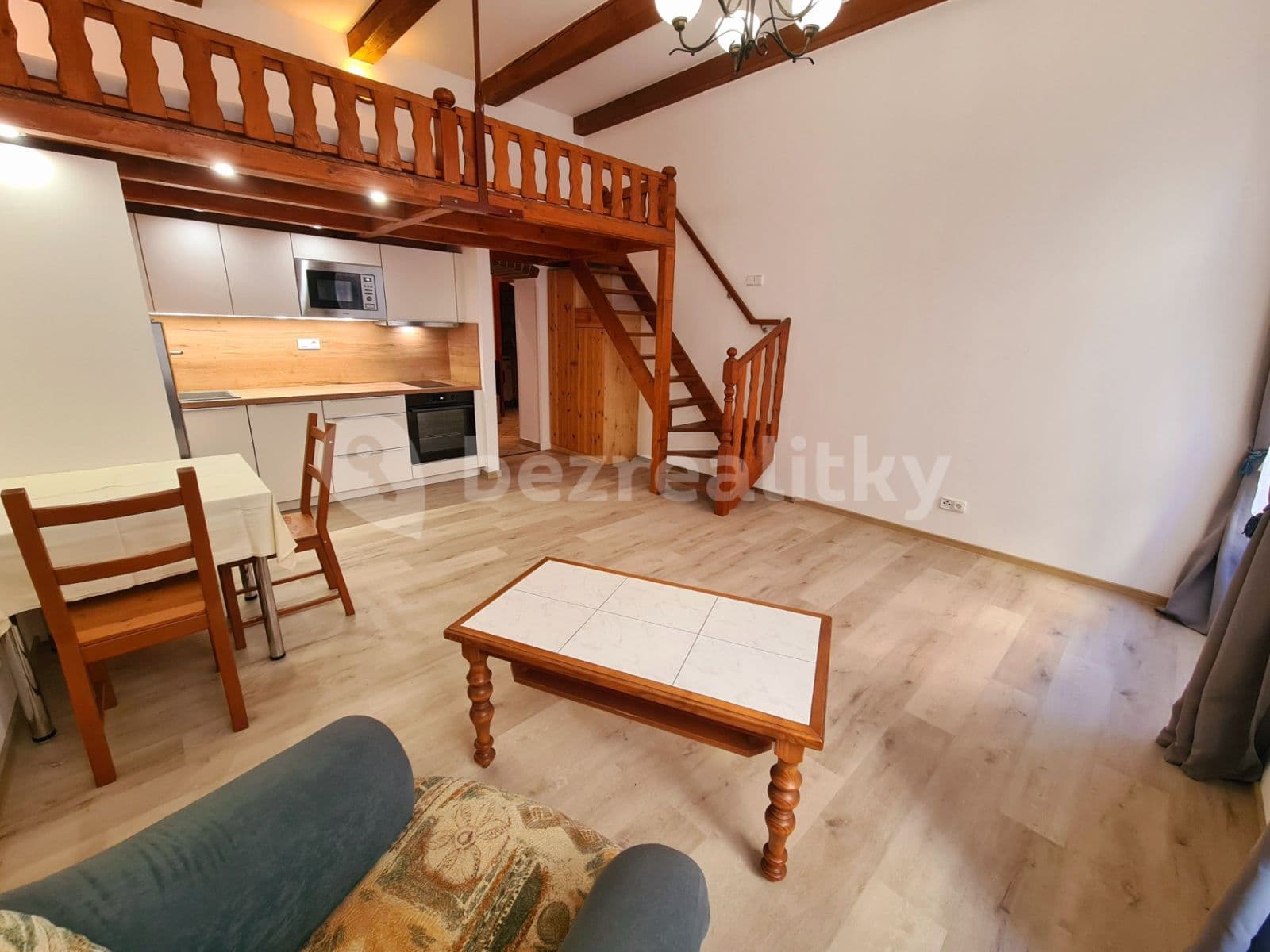 Studio flat to rent, 32 m², Na Kozačce, Prague, Prague Studio flat to rent, 32 m², Na Kozačce, Prague, Prague