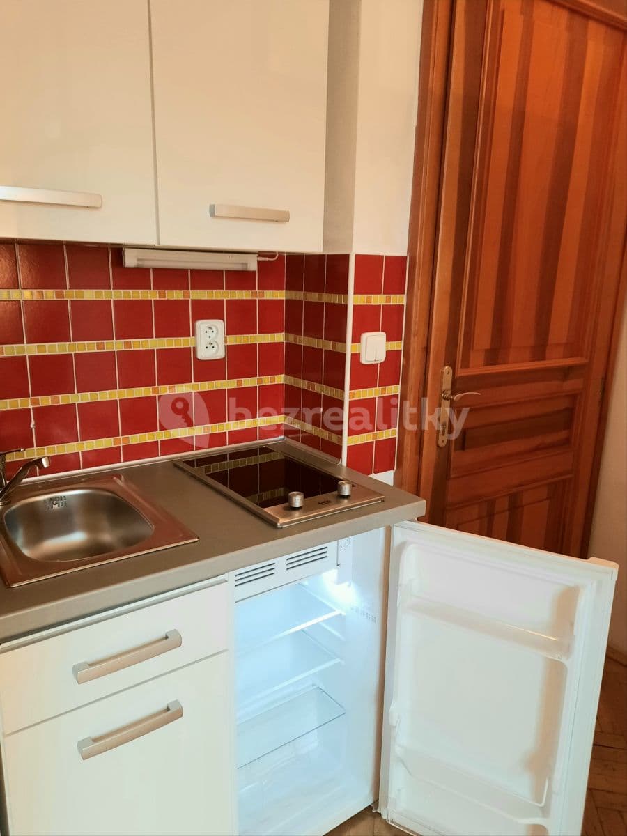 Studio flat to rent, 18 m², Vlkova, Prague, Prague Studio flat to rent, 18 m², Vlkova, Prague, Prague