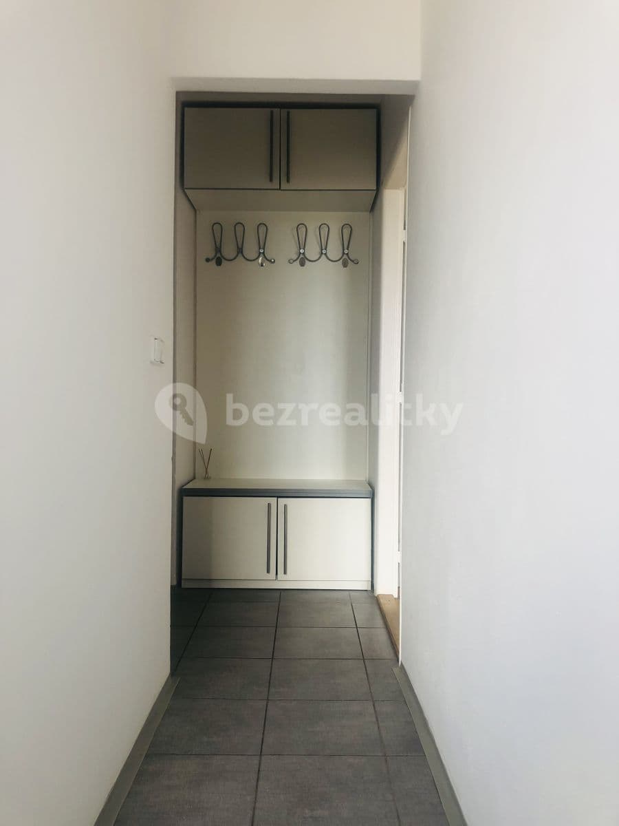 1 bedroom flat to rent, 40 m², Na Hrádku, Pardubice, Pardubický Region 1 bedroom flat to rent, 40 m², Na Hrádku, Pardubice, Pardubický Region