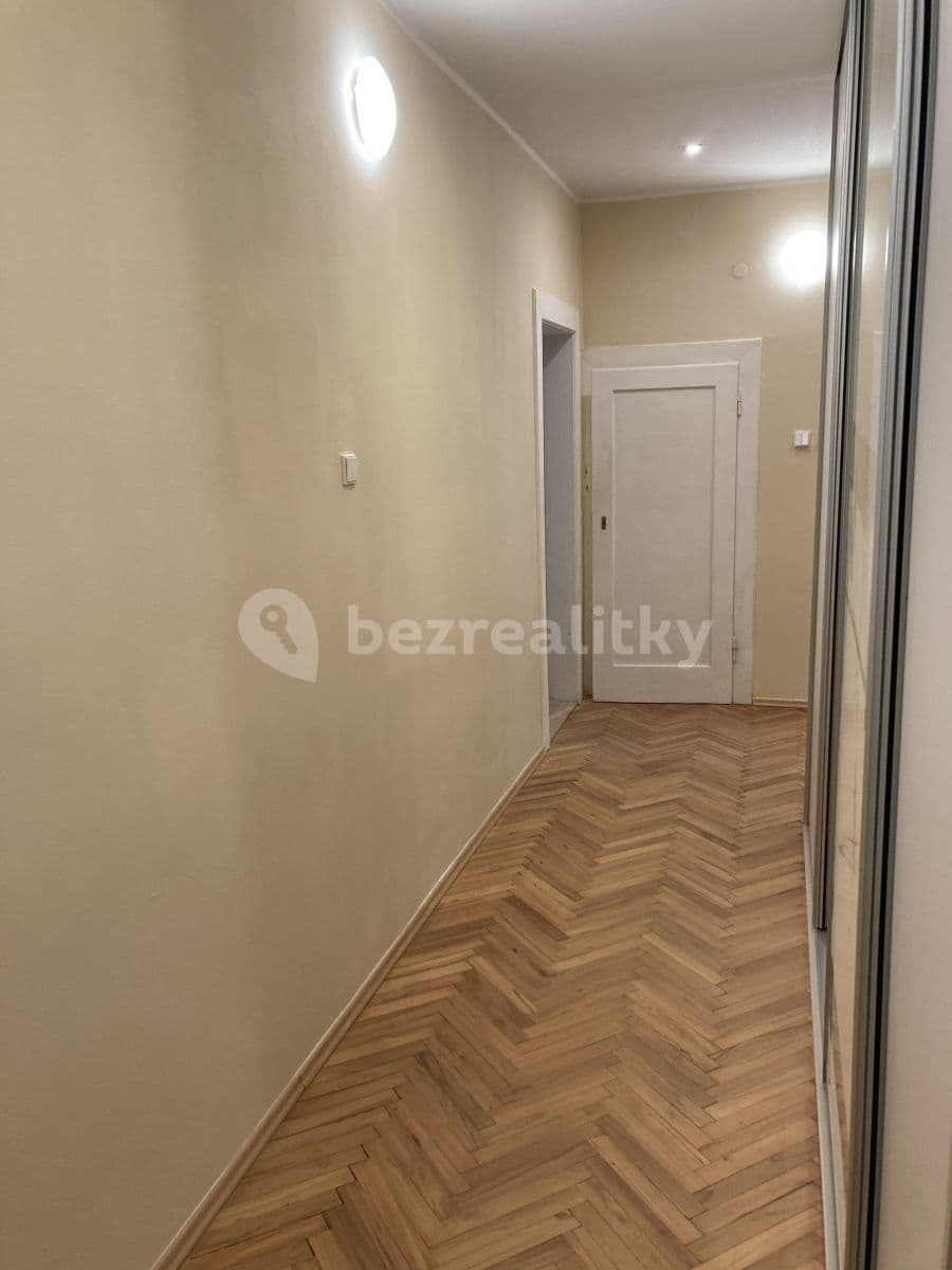 1 bedroom with open-plan kitchen flat to rent, 60 m², Oblouková, Prague, Prague 1 bedroom with open-plan kitchen flat to rent, 60 m², Oblouková, Prague, Prague