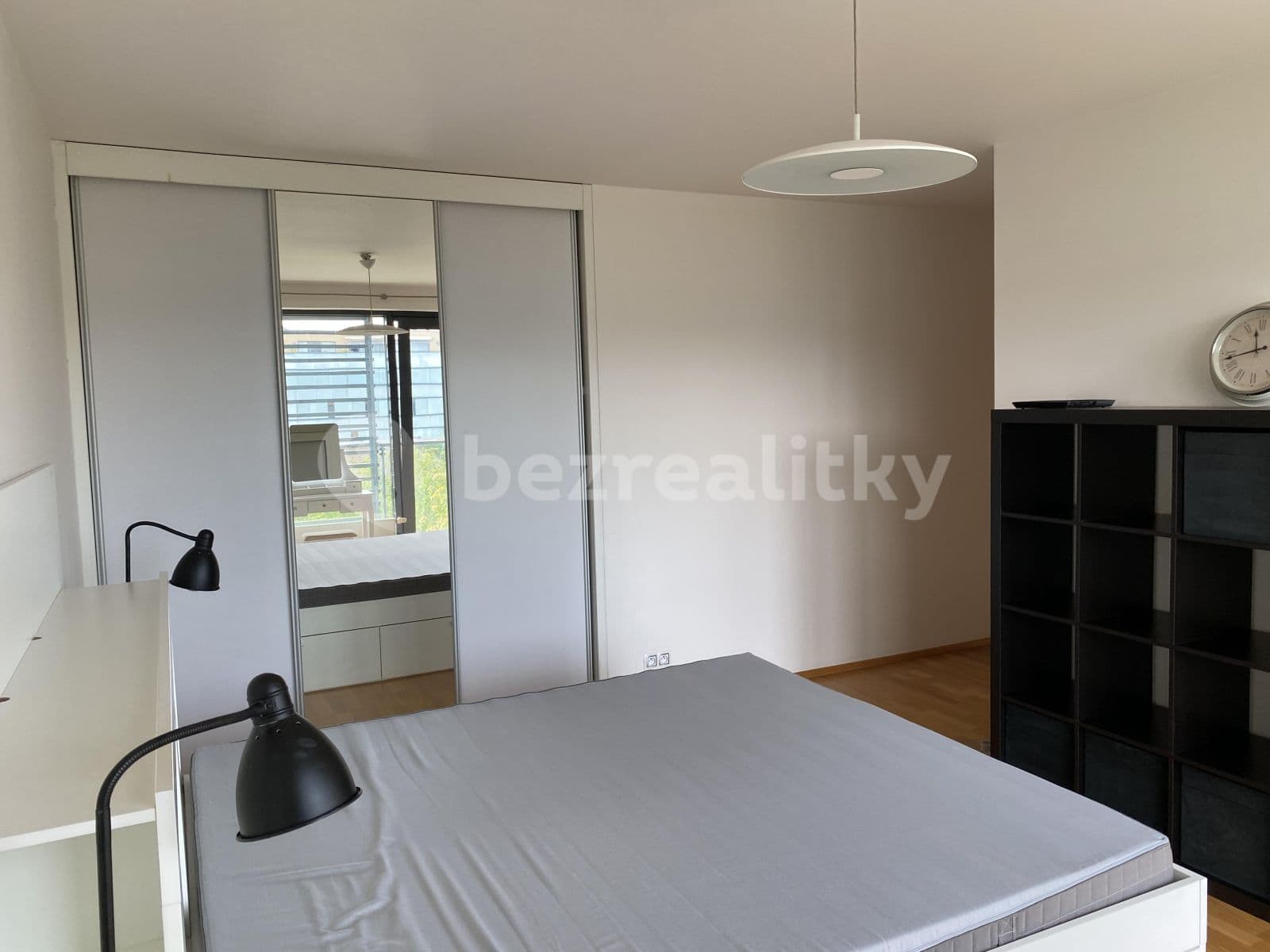 2 bedroom with open-plan kitchen flat to rent, 100 m², Křižíkova, Prague, Prague 2 bedroom with open-plan kitchen flat to rent, 100 m², Křižíkova, Prague, Prague