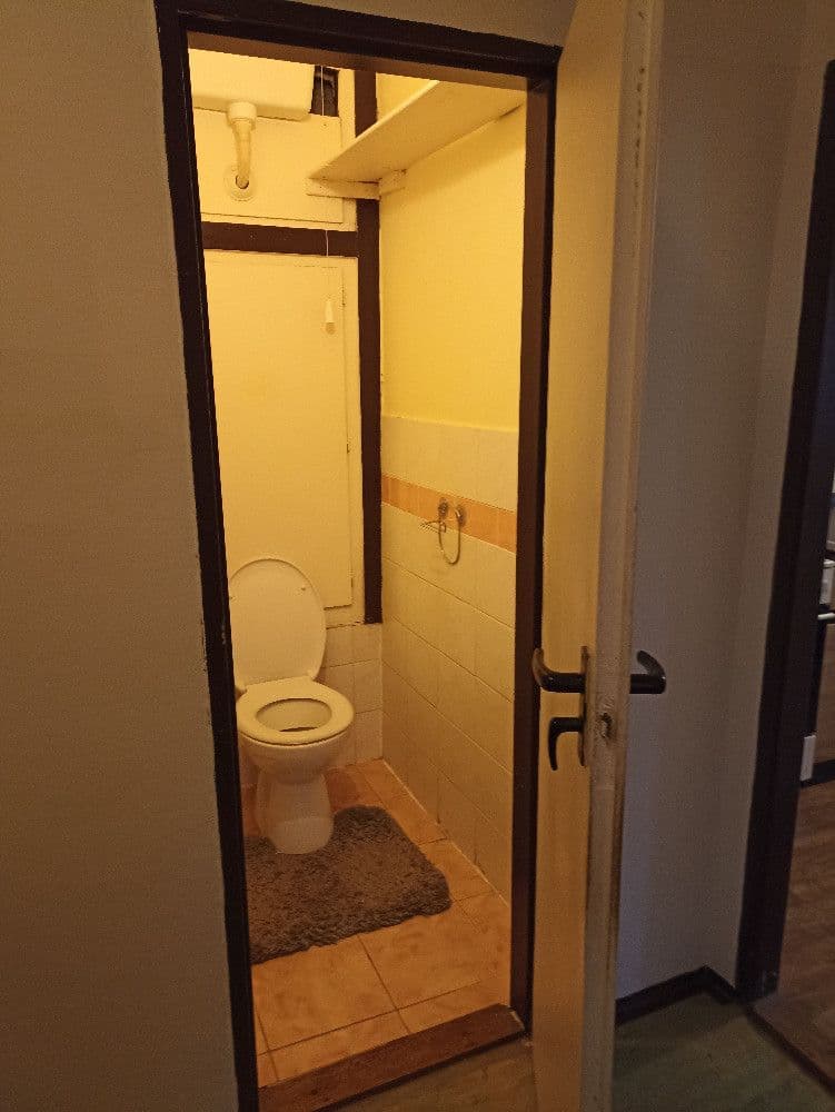 2 bedroom flat to rent, 54 m², Jeremenkova, Prague, Prague 2 bedroom flat to rent, 54 m², Jeremenkova, Prague, Prague