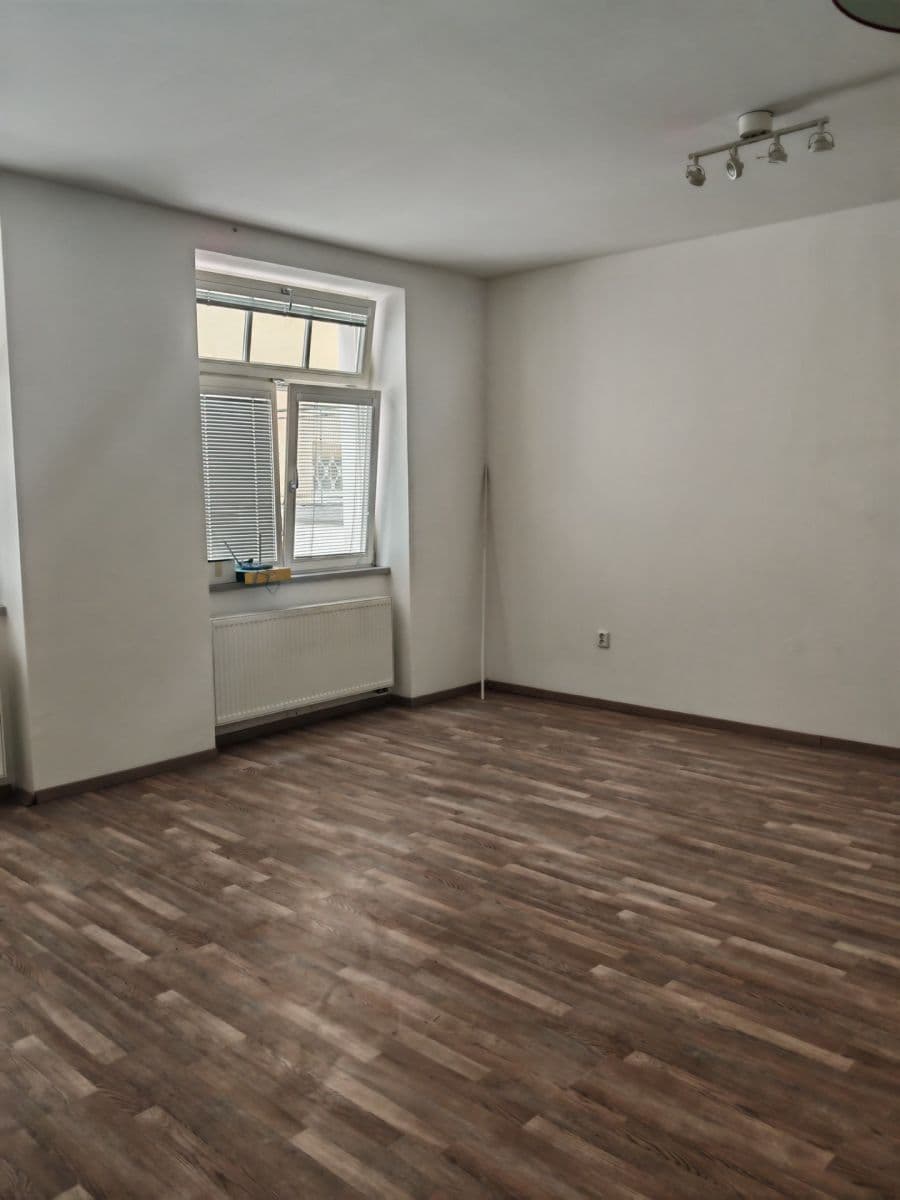 Studio flat to rent, 35 m², Roháčova, Prague, Prague Studio flat to rent, 35 m², Roháčova, Prague, Prague