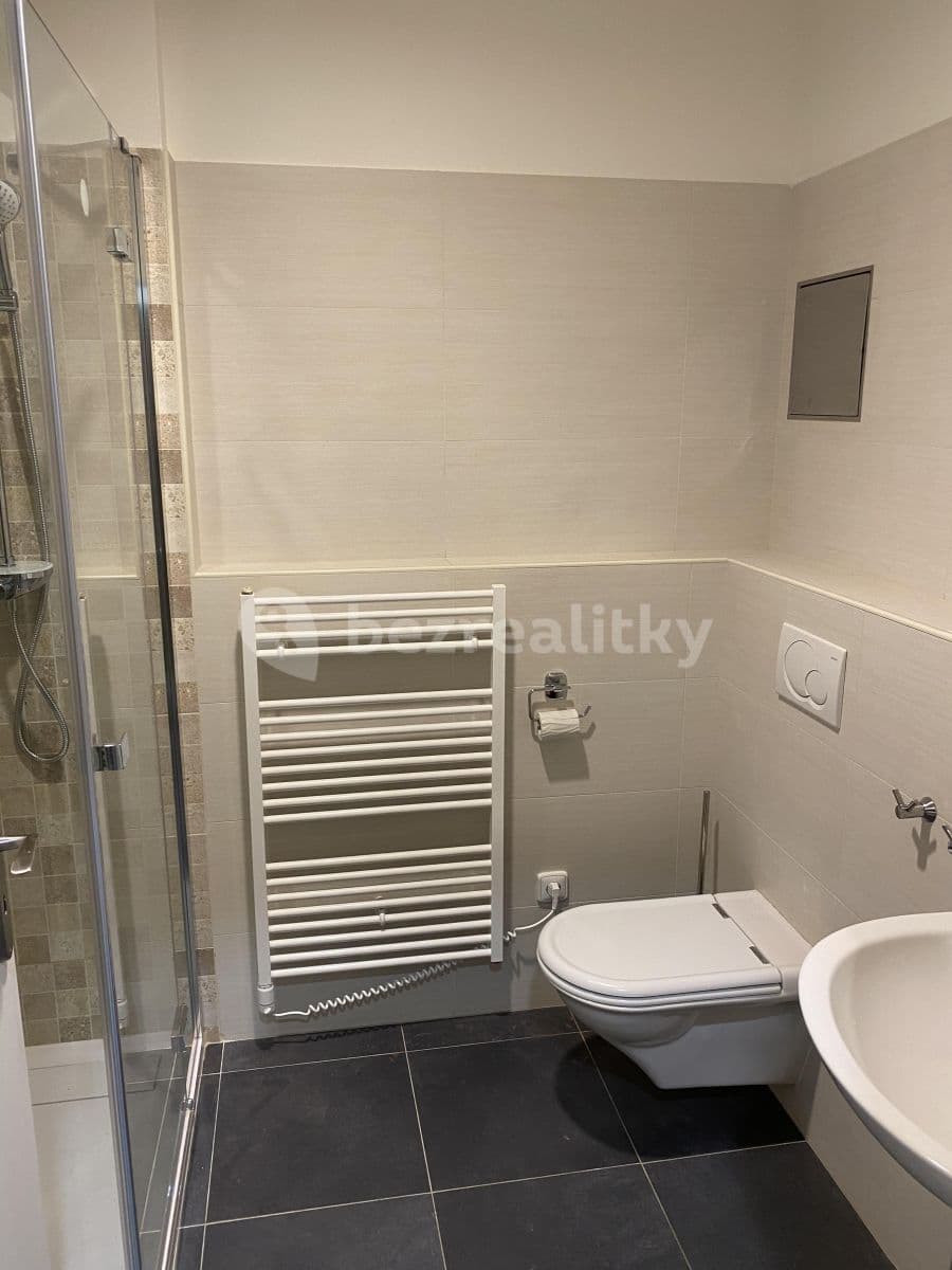 1 bedroom flat to rent, 36 m², Křižíkova, Prague, Prague 1 bedroom flat to rent, 36 m², Křižíkova, Prague, Prague