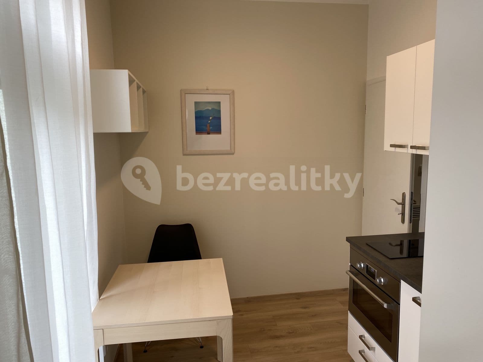 1 bedroom flat to rent, 36 m², Křižíkova, Prague, Prague 1 bedroom flat to rent, 36 m², Křižíkova, Prague, Prague