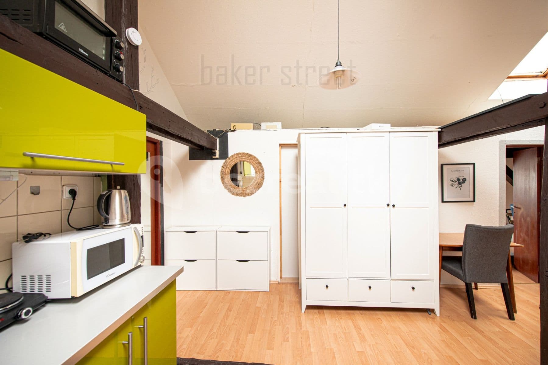 2 bedroom with open-plan kitchen flat to rent, 78 m², U Pekařky, Prague, Prague 2 bedroom with open-plan kitchen flat to rent, 78 m², U Pekařky, Prague, Prague