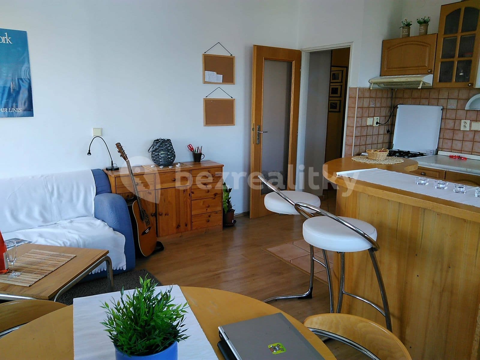 3 bedroom with open-plan kitchen flat to rent, 85 m², Volejníkova, Brno, Jihomoravský Region 3 bedroom with open-plan kitchen flat to rent, 85 m², Volejníkova, Brno, Jihomoravský Region