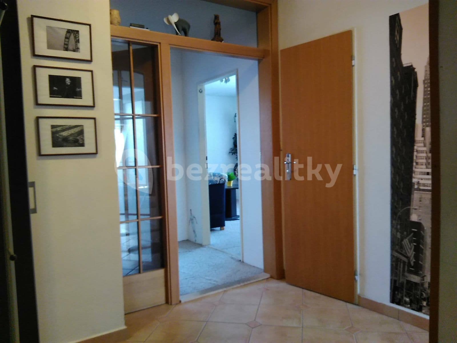 3 bedroom with open-plan kitchen flat to rent, 85 m², Volejníkova, Brno, Jihomoravský Region 3 bedroom with open-plan kitchen flat to rent, 85 m², Volejníkova, Brno, Jihomoravský Region