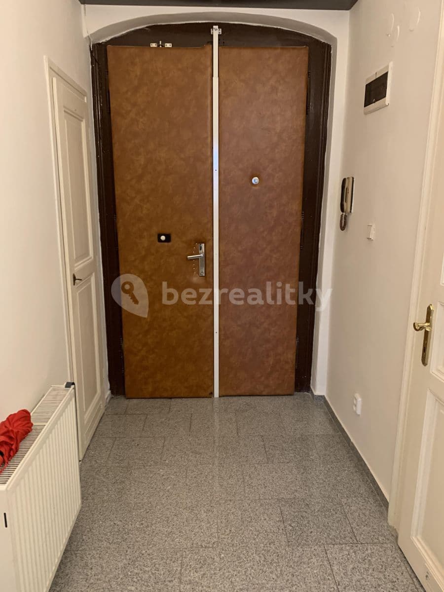 2 bedroom flat to rent, 68 m², Lublanska, Prague, Prague 2 bedroom flat to rent, 68 m², Lublanska, Prague, Prague