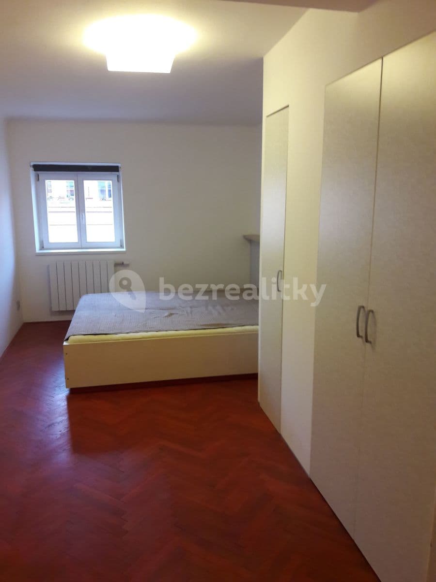 1 bedroom with open-plan kitchen flat to rent, 71 m², U průhonu, Prague, Prague 1 bedroom with open-plan kitchen flat to rent, 71 m², U průhonu, Prague, Prague