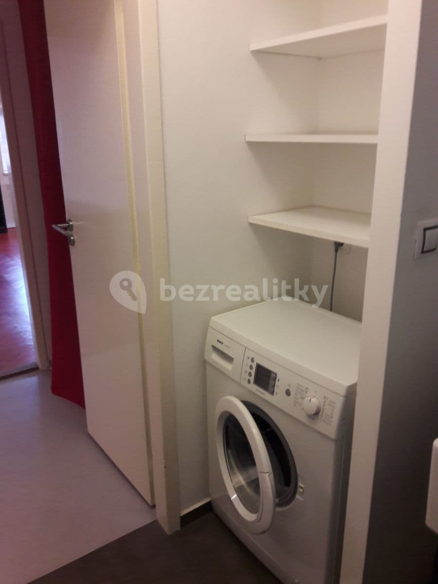 1 bedroom with open-plan kitchen flat to rent, 71 m², U průhonu, Prague, Prague 1 bedroom with open-plan kitchen flat to rent, 71 m², U průhonu, Prague, Prague