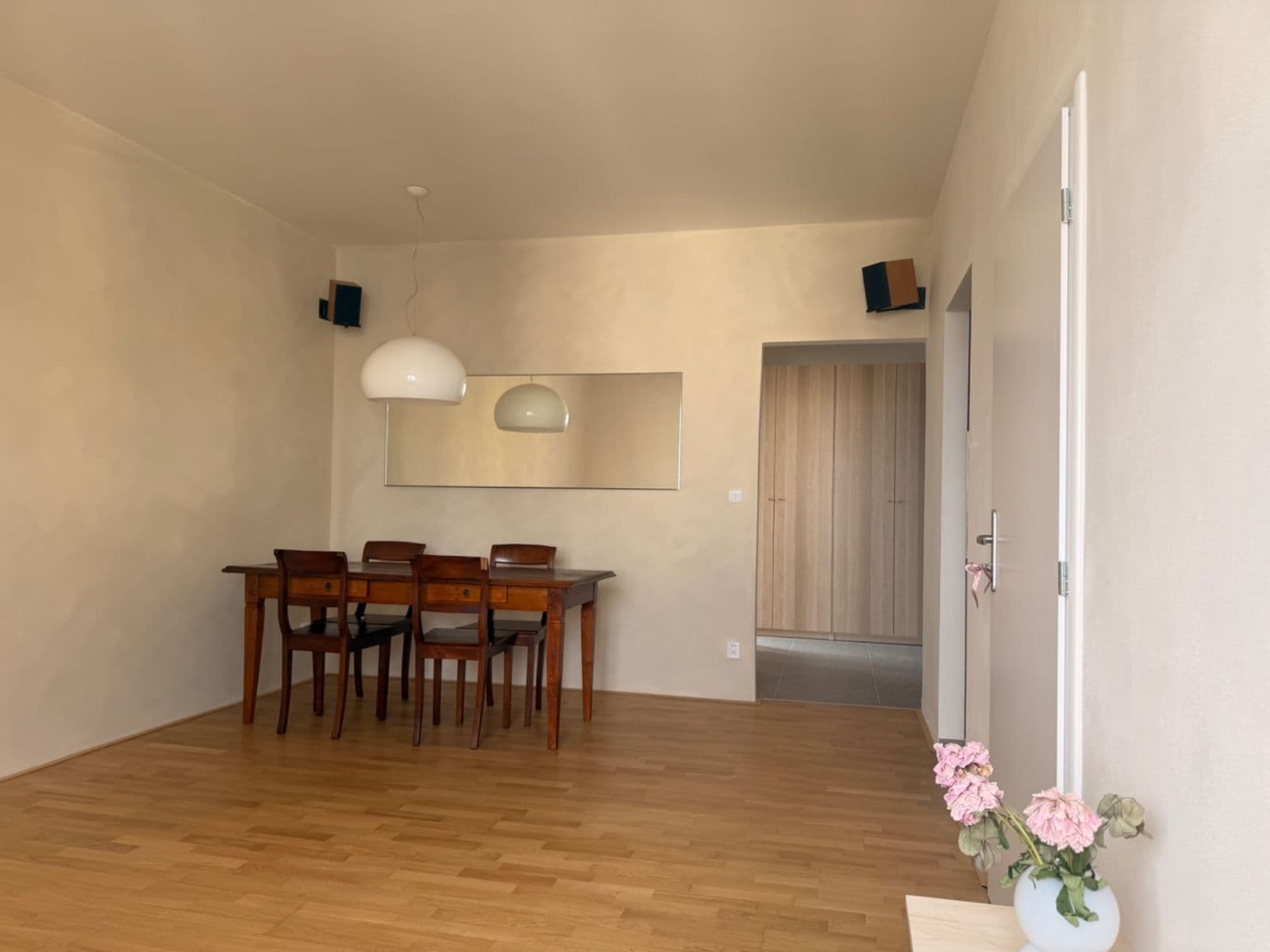 1 bedroom with open-plan kitchen flat to rent, 55 m², Zdaru, Prague, Prague 1 bedroom with open-plan kitchen flat to rent, 55 m², Zdaru, Prague, Prague