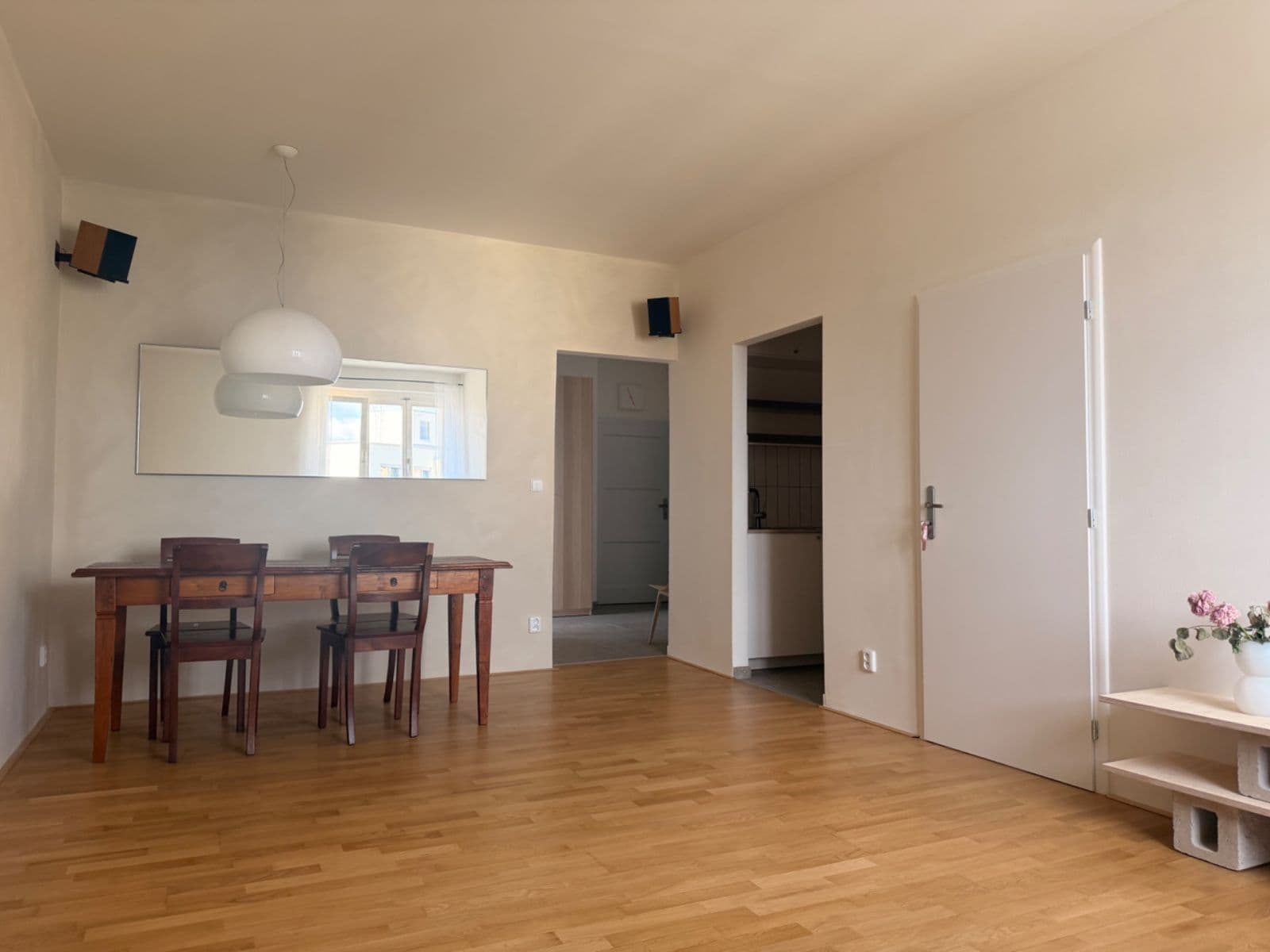 1 bedroom with open-plan kitchen flat to rent, 55 m², Zdaru, Prague, Prague 1 bedroom with open-plan kitchen flat to rent, 55 m², Zdaru, Prague, Prague