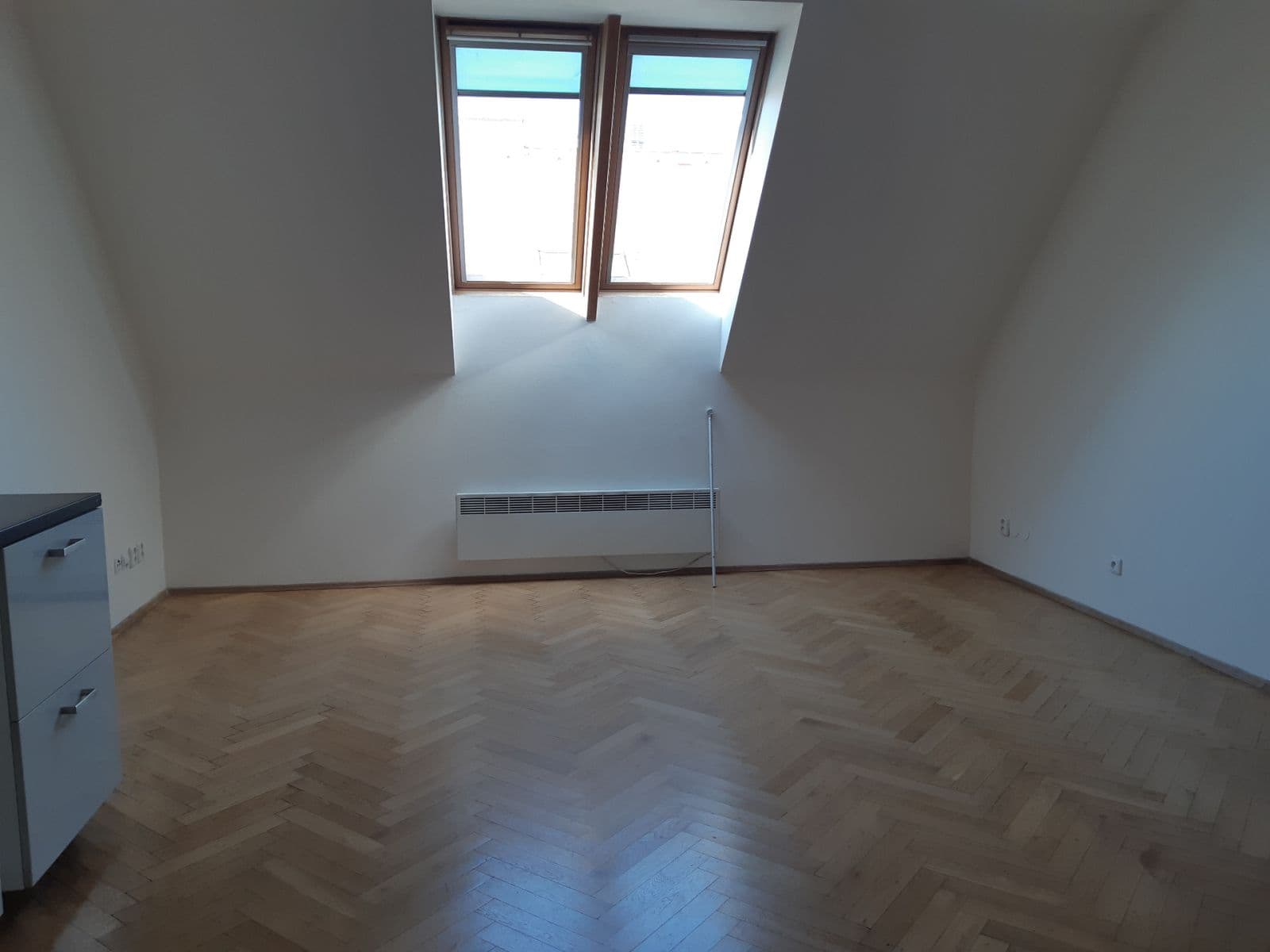 1 bedroom with open-plan kitchen flat to rent, 54 m², Štítného, Prague, Prague 1 bedroom with open-plan kitchen flat to rent, 54 m², Štítného, Prague, Prague