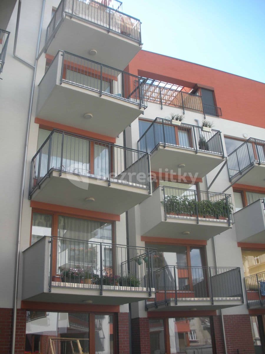 Studio flat to rent, 30 m², Pod Kavalírkou, Prague, Prague Studio flat to rent, 30 m², Pod Kavalírkou, Prague, Prague