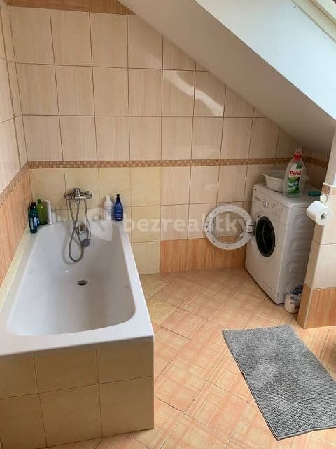 2 bedroom with open-plan kitchen flat to rent, 70 m², Kladivova, Brno, Jihomoravský Region 2 bedroom with open-plan kitchen flat to rent, 70 m², Kladivova, Brno, Jihomoravský Region