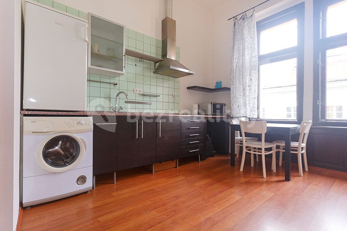 Small studio flat to rent, 24 m², Pernerova, Prague, Prague Small studio flat to rent, 24 m², Pernerova, Prague, Prague