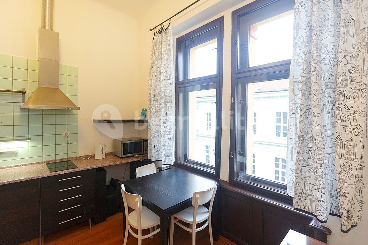 Small studio flat to rent, 24 m², Pernerova, Prague, Prague Small studio flat to rent, 24 m², Pernerova, Prague, Prague