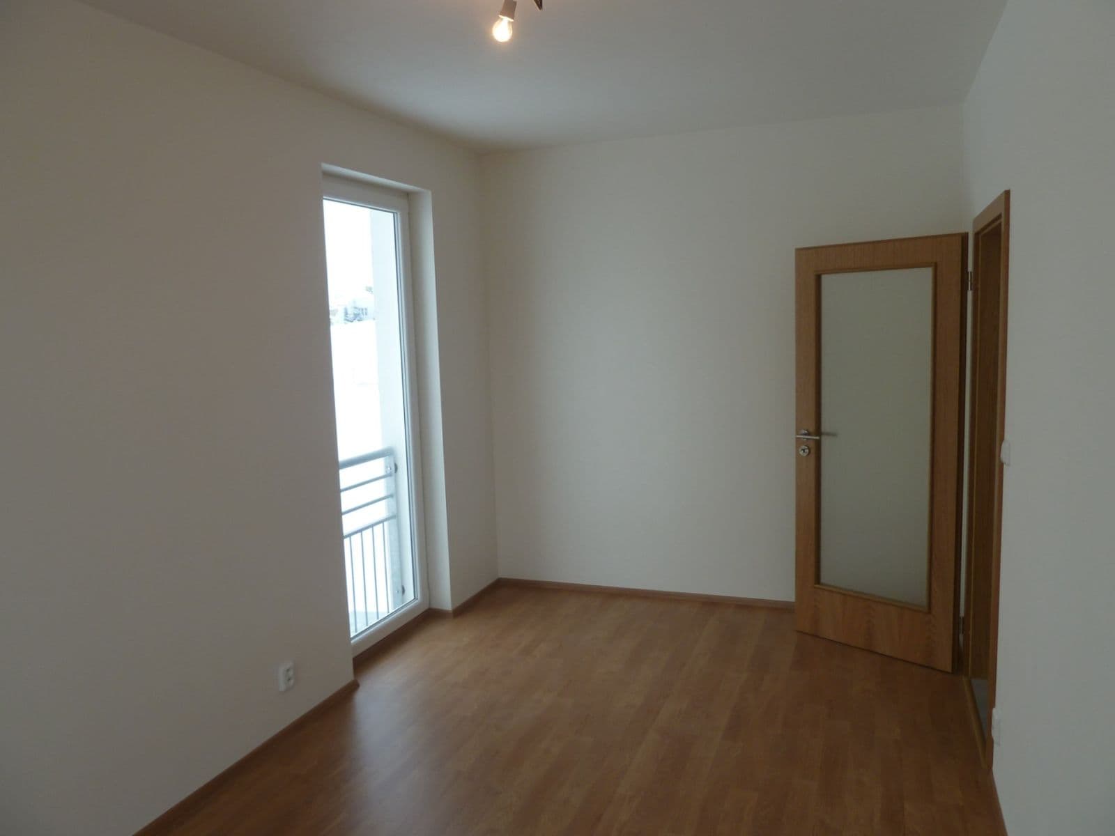 1 bedroom with open-plan kitchen flat to rent, 61 m², Miroslava Hajna, Prague, Prague 1 bedroom with open-plan kitchen flat to rent, 61 m², Miroslava Hajna, Prague, Prague