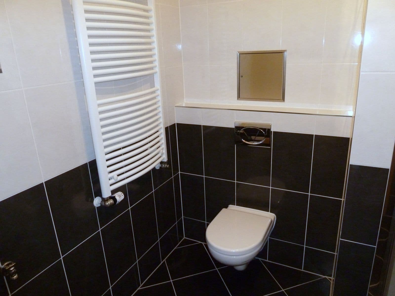 Studio flat to rent, 40 m², Miroslava Hajna, Prague, Prague Studio flat to rent, 40 m², Miroslava Hajna, Prague, Prague