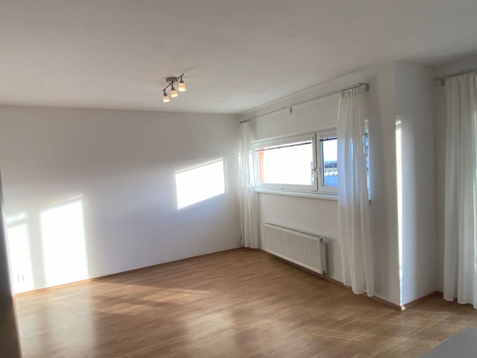 Studio flat to rent, 40 m², Miroslava Hajna, Prague, Prague Studio flat to rent, 40 m², Miroslava Hajna, Prague, Prague