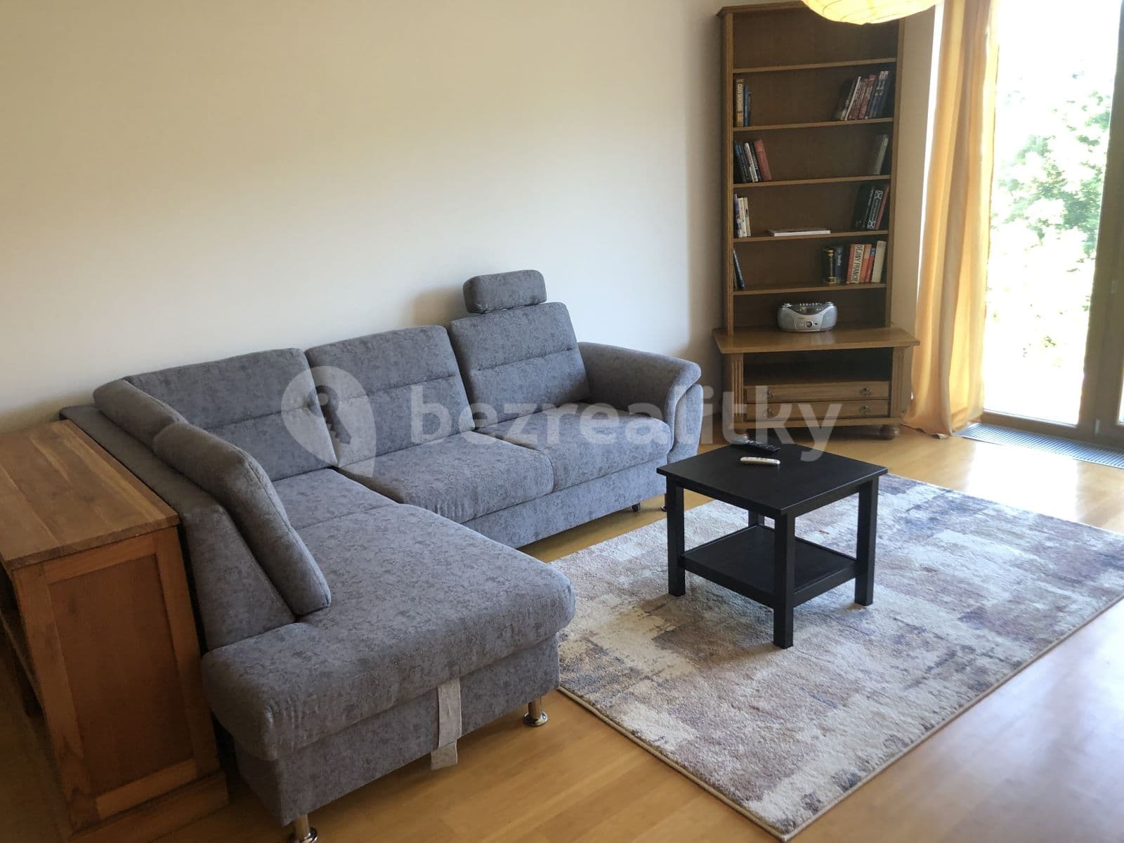 1 bedroom with open-plan kitchen flat to rent, 76 m², Linhartova, Prague, Prague 1 bedroom with open-plan kitchen flat to rent, 76 m², Linhartova, Prague, Prague