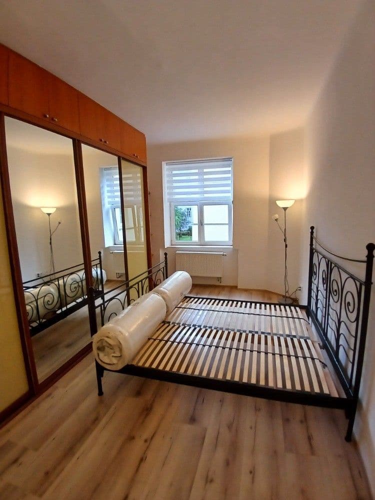 2 bedroom flat to rent, 65 m², Na Malovance, Prague, Prague 2 bedroom flat to rent, 65 m², Na Malovance, Prague, Prague