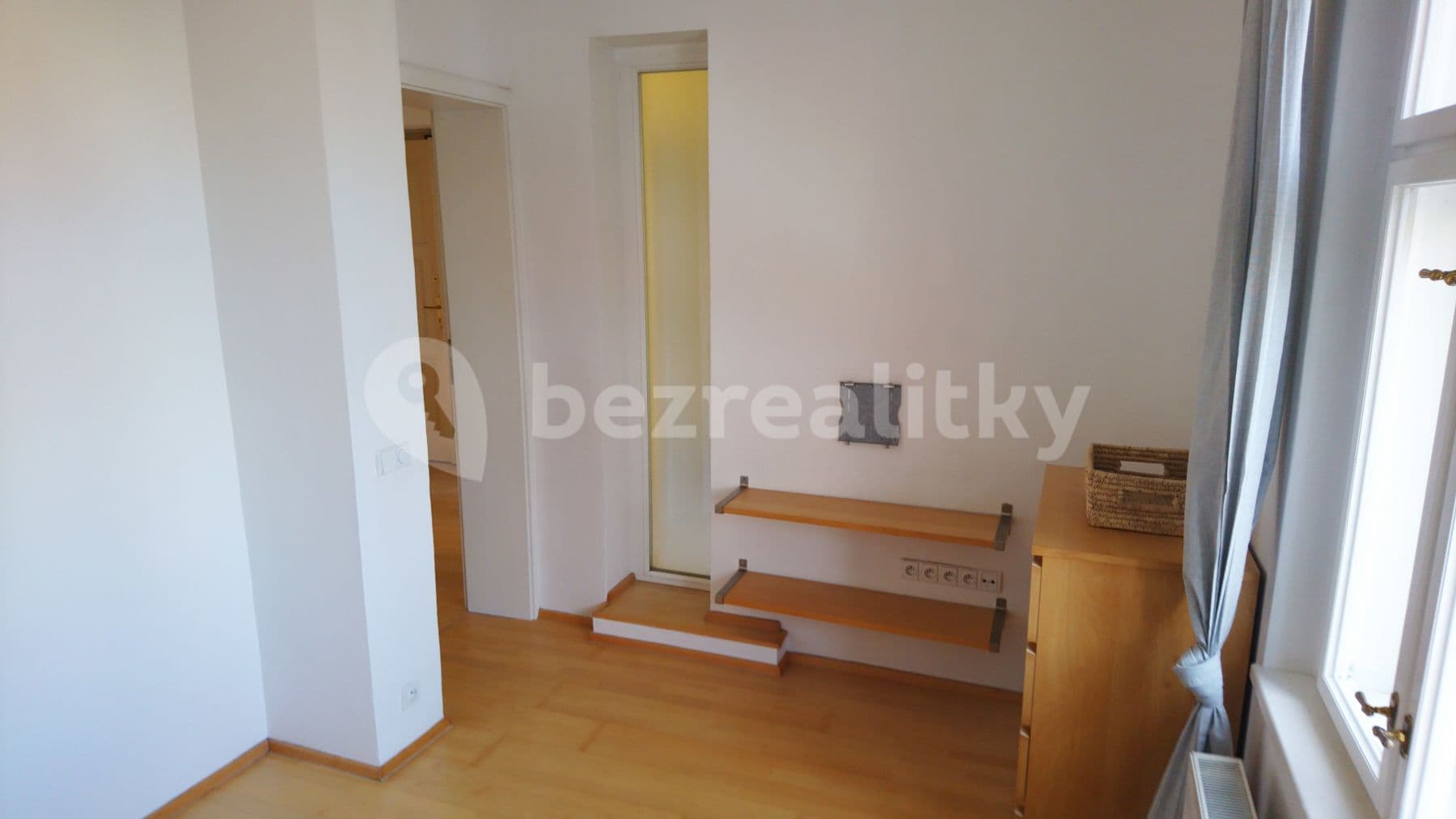 1 bedroom with open-plan kitchen flat to rent, 81 m², Lužická, Prague, Prague 1 bedroom with open-plan kitchen flat to rent, 81 m², Lužická, Prague, Prague