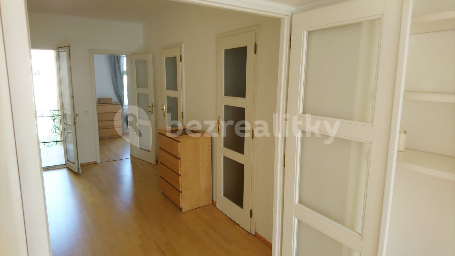 1 bedroom with open-plan kitchen flat to rent, 81 m², Lužická, Prague, Prague 1 bedroom with open-plan kitchen flat to rent, 81 m², Lužická, Prague, Prague