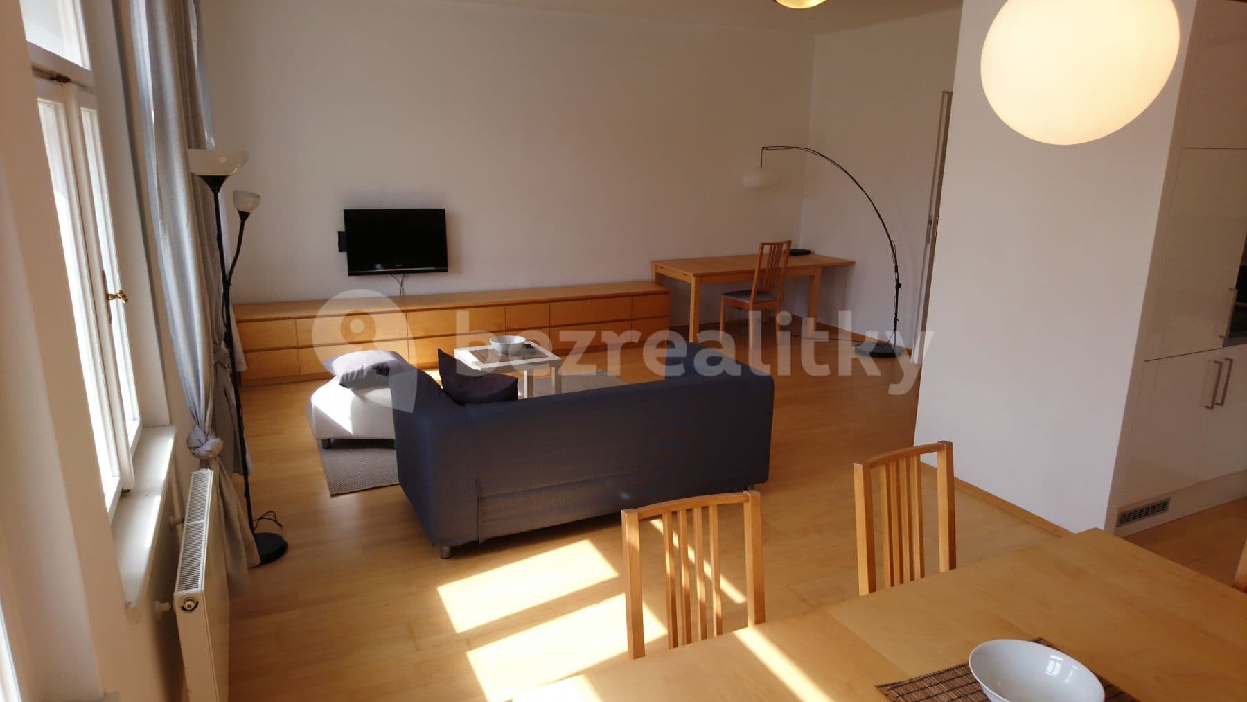 1 bedroom with open-plan kitchen flat to rent, 81 m², Lužická, Prague, Prague 1 bedroom with open-plan kitchen flat to rent, 81 m², Lužická, Prague, Prague